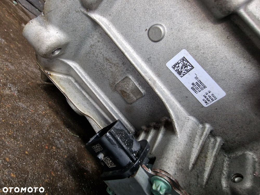 Skrzynia  biegów  ford AV1P-7000-AG - 4