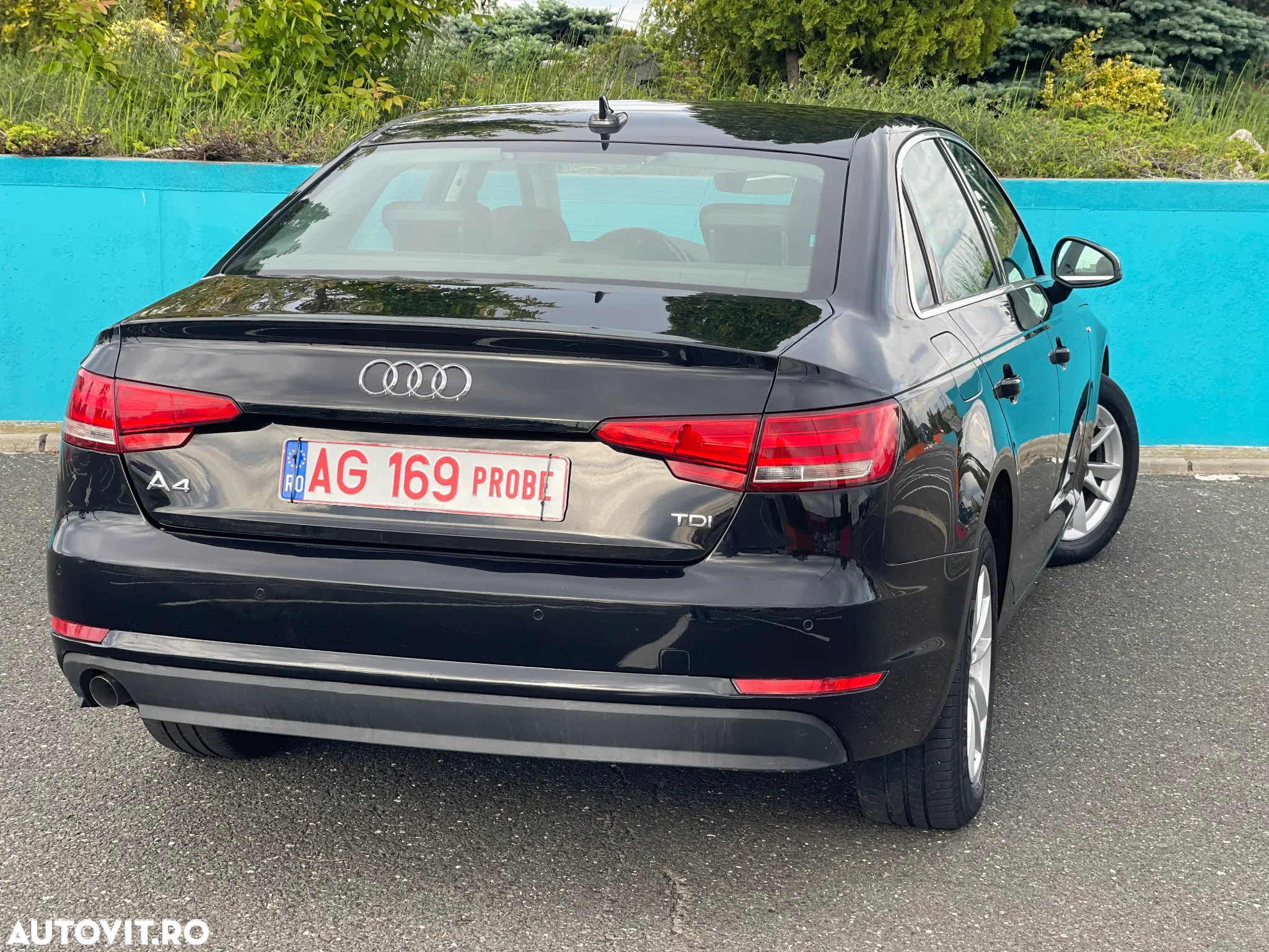 Audi A4 2.0 TDI ultra S tronic Sport - 18