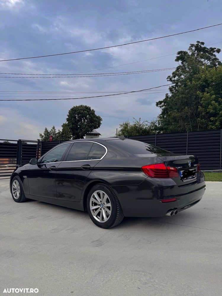 BMW Seria 5 520d xDrive AT - 8