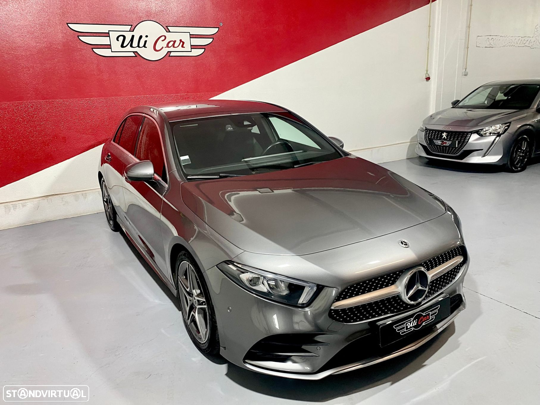 Mercedes-Benz A 180 d AMG Line - 39