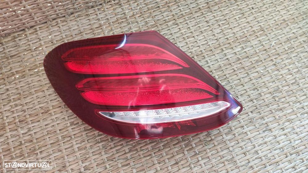 farolim traseiro Mercedes esquerdo w213 classe E Sedan -A2139067700 - 1