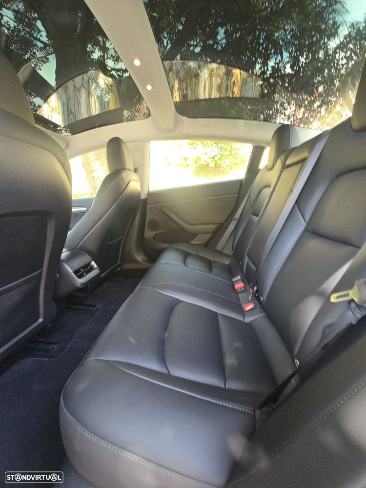 Tesla Model 3 Long Range Tração Integral Premium - 26