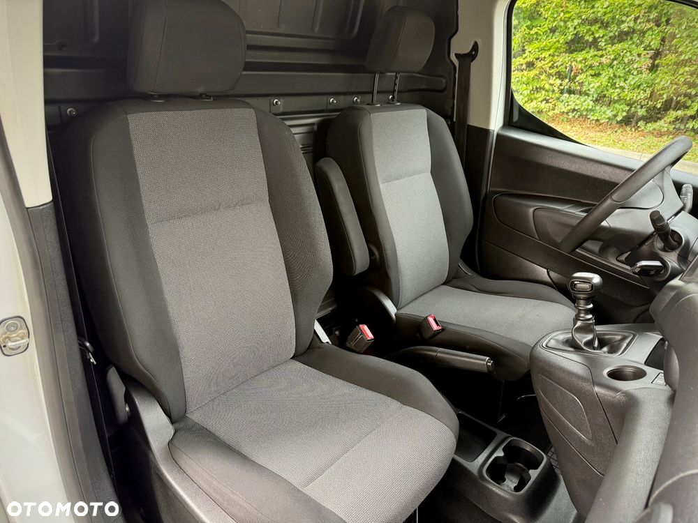 Opel Combo - 8