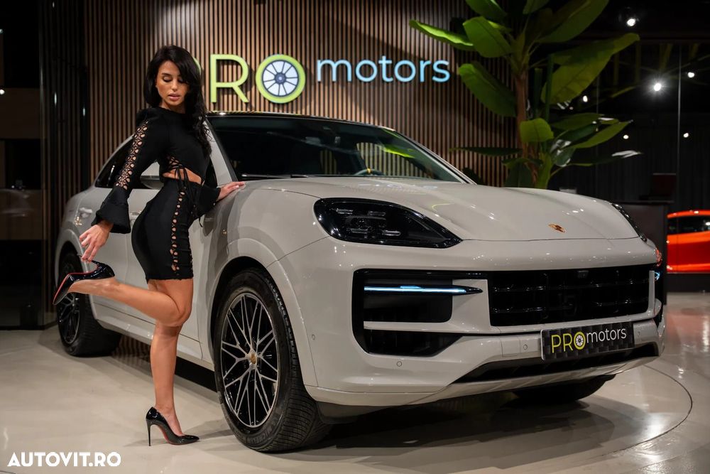 Porsche Cayenne Coupe - 18