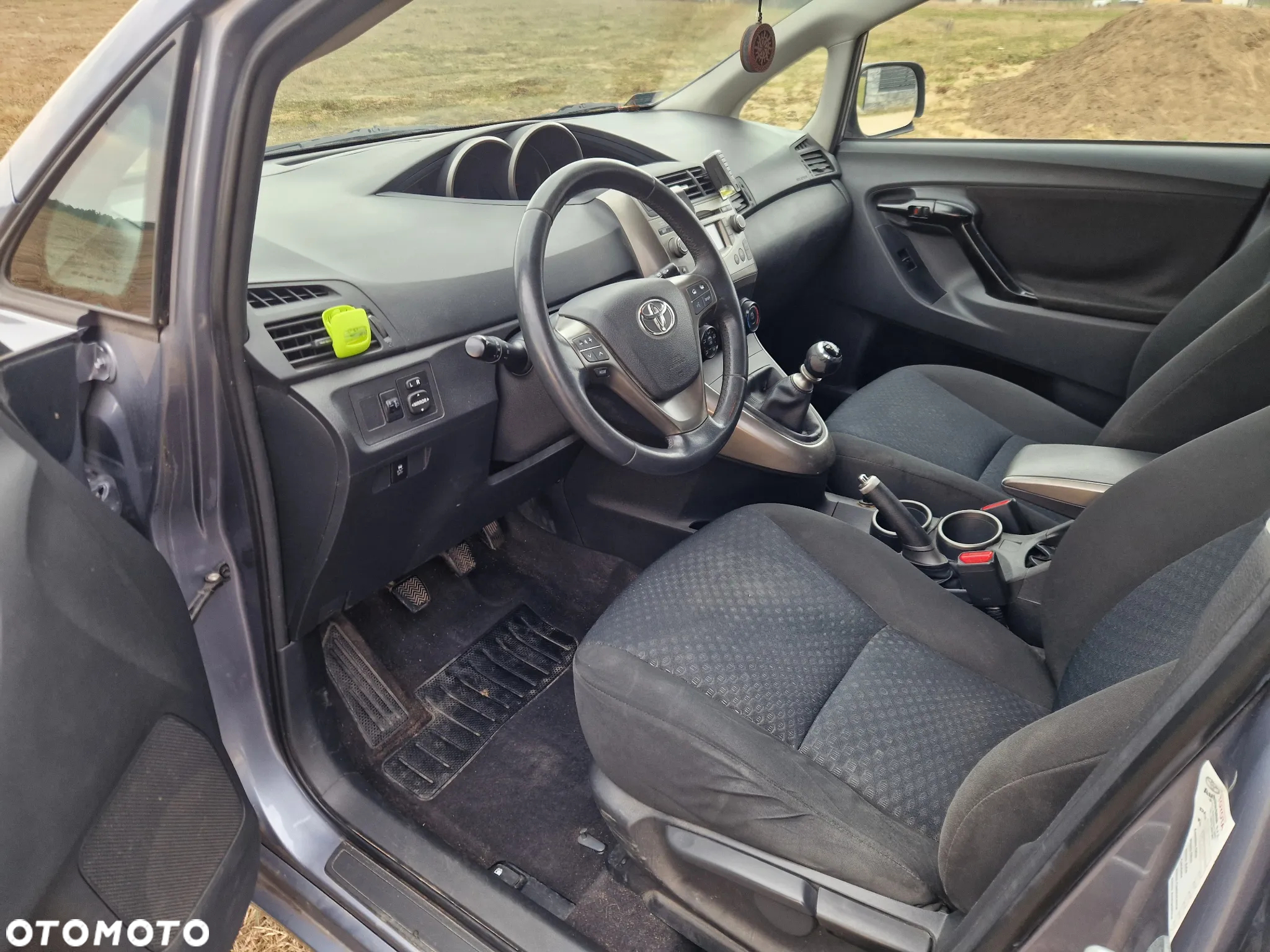 Toyota Verso 1.6 Sol - 12