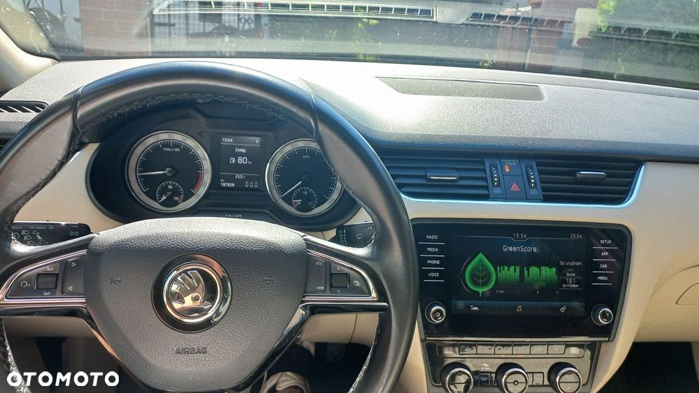 Skoda Octavia - 12
