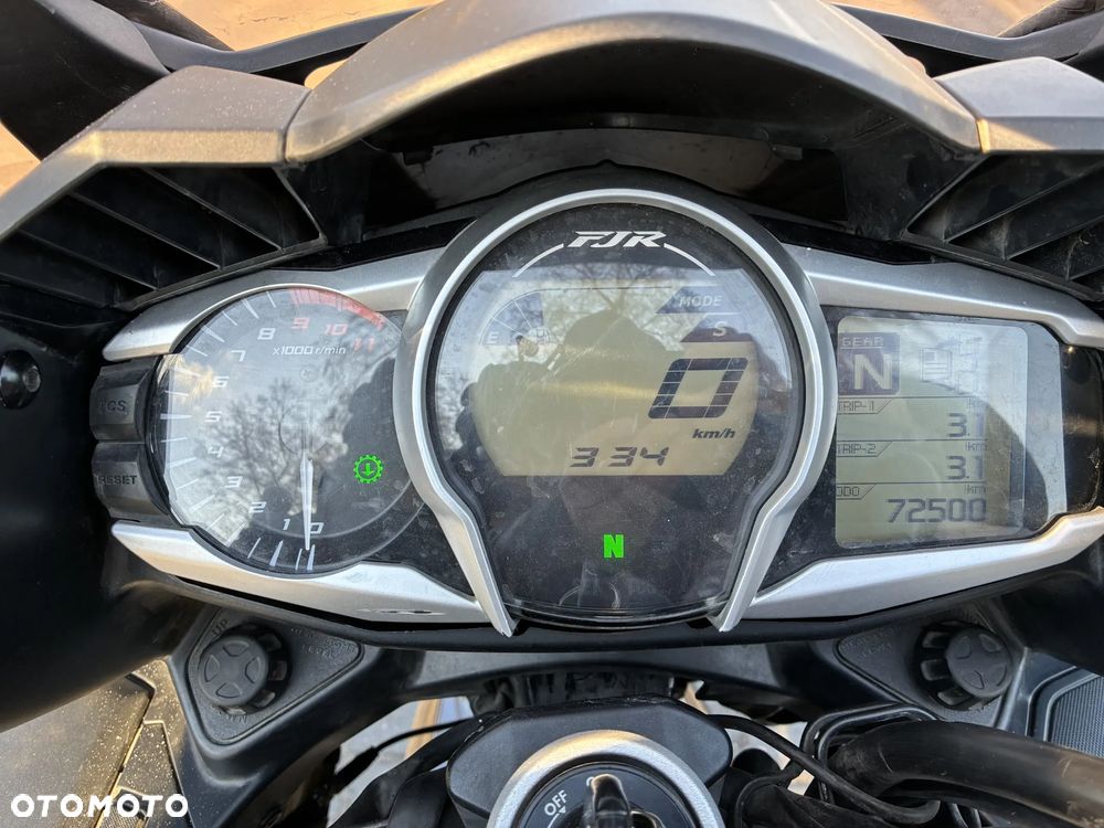 Yamaha FJR - 5