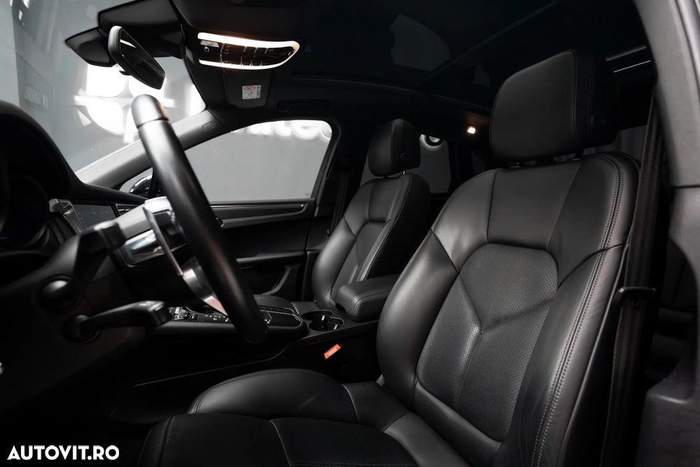 Porsche Macan PDK - 24