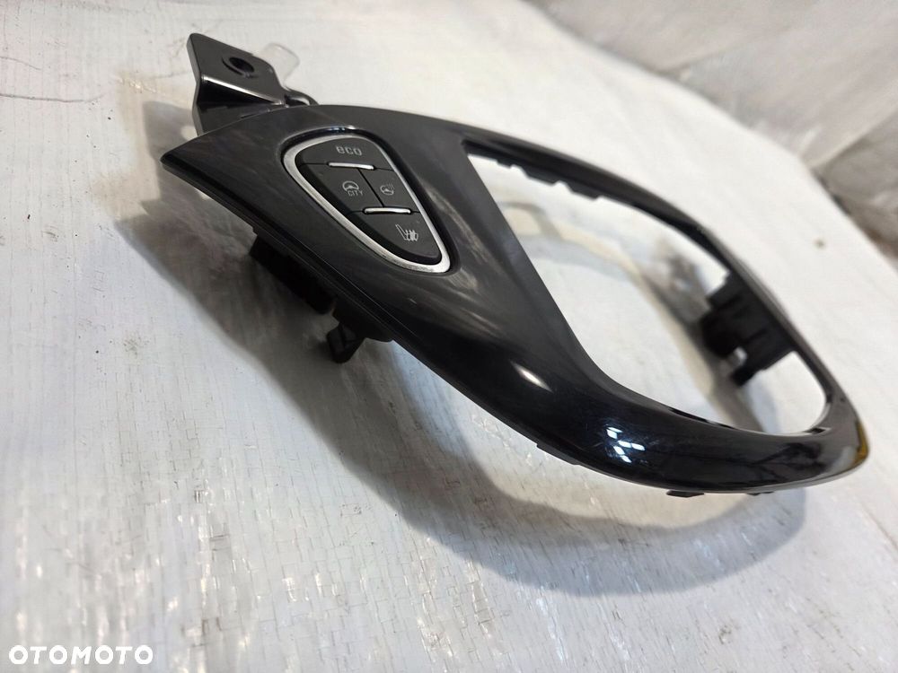 OPEL ADAM RAMKA RADIA 13352019 13423503 13363832 - 2