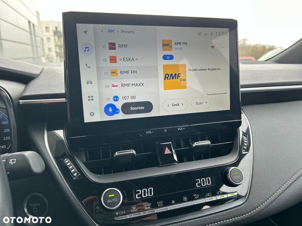 Toyota Corolla 1.8 Hybrid Comfort - 18