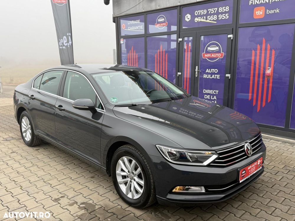 Volkswagen Passat 2.0 TDI DSG Comfortline - 10