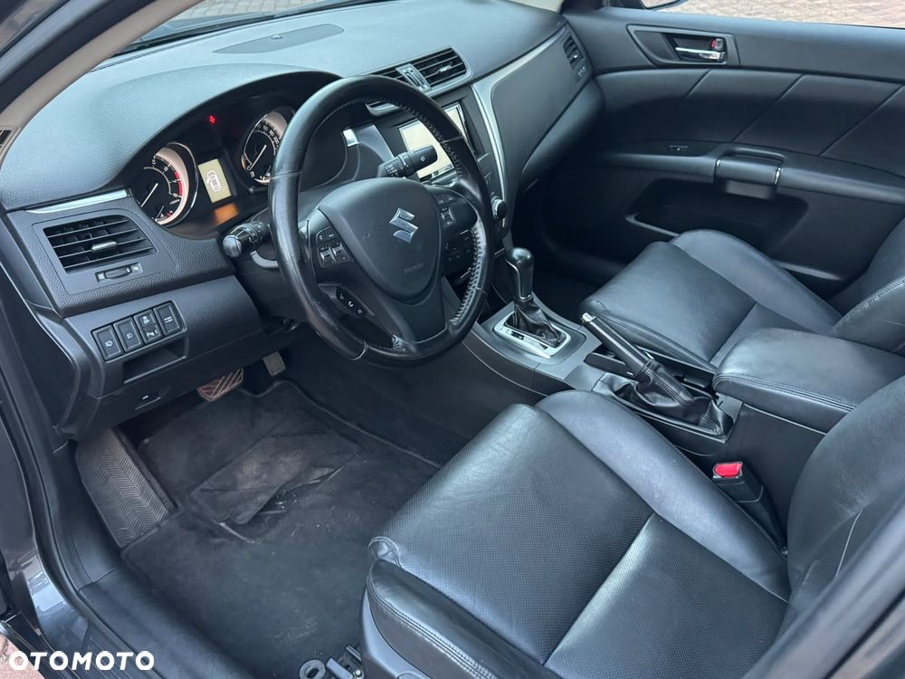 Suzuki Kizashi - 16