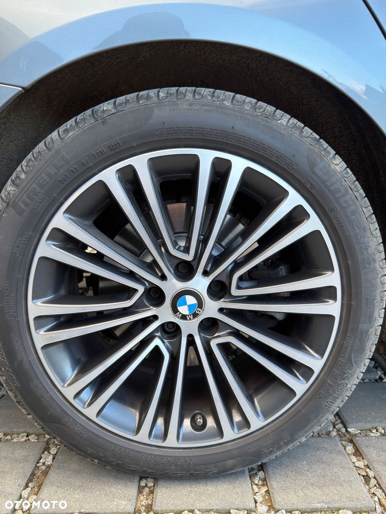 BMW Seria 5 520d xDrive Sport Line sport - 10