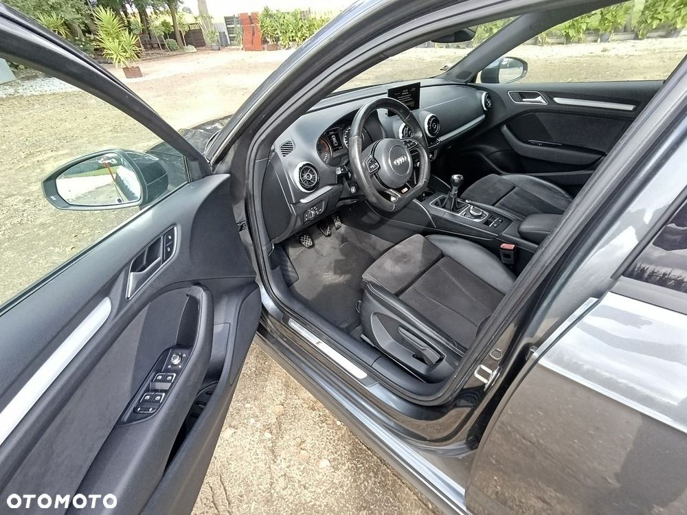 Audi A3 Sportback - 14