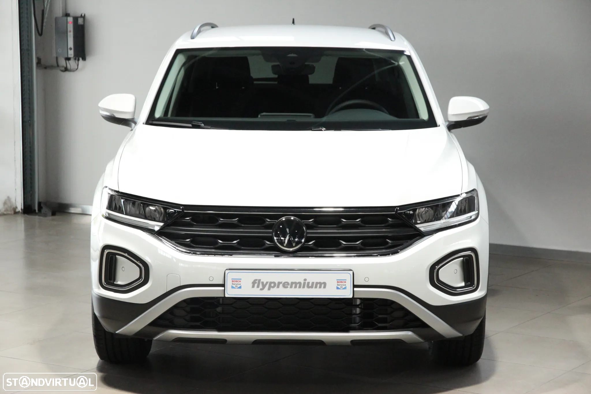 VW T-Roc 1.0 TSI Urban - 2