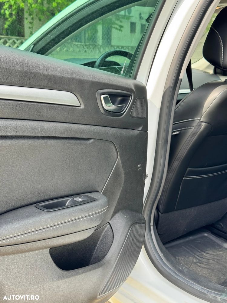 Renault Megane TCe GPF Intens - 10