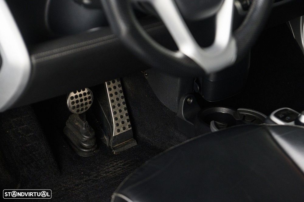 Smart Fortwo Cabrio 1.0 T Brabus Xclusive - 30