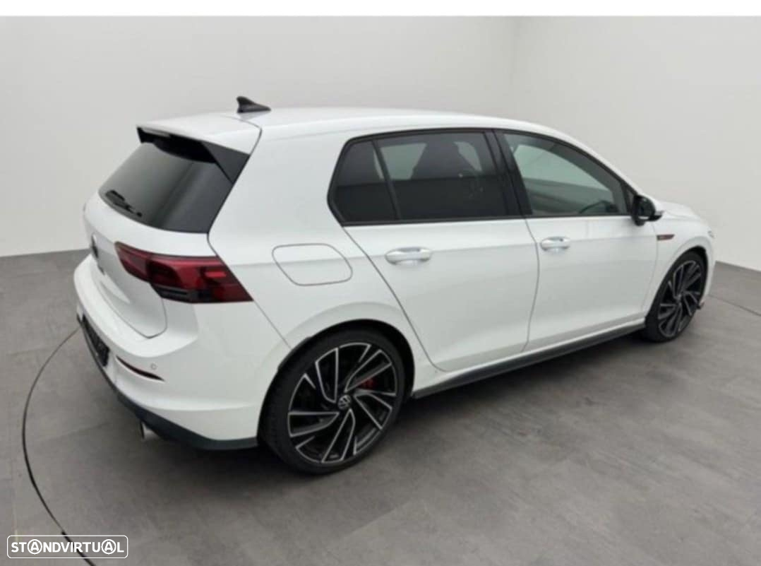 VW Golf 2.0 TSI GTI DSG - 3