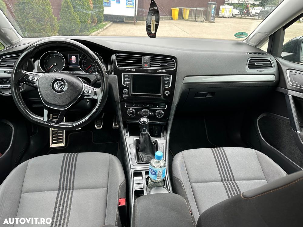 Volkswagen Golf 1.2 TSI BlueMotion Technology Allstar - 6