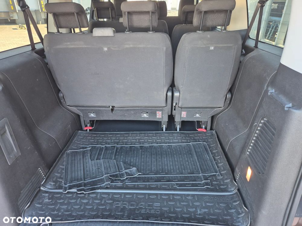 Toyota ProAce - 25