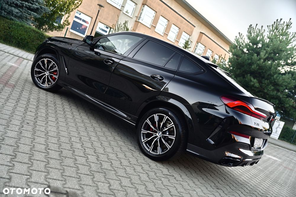 BMW X6 xDrive40d mHEV - 2