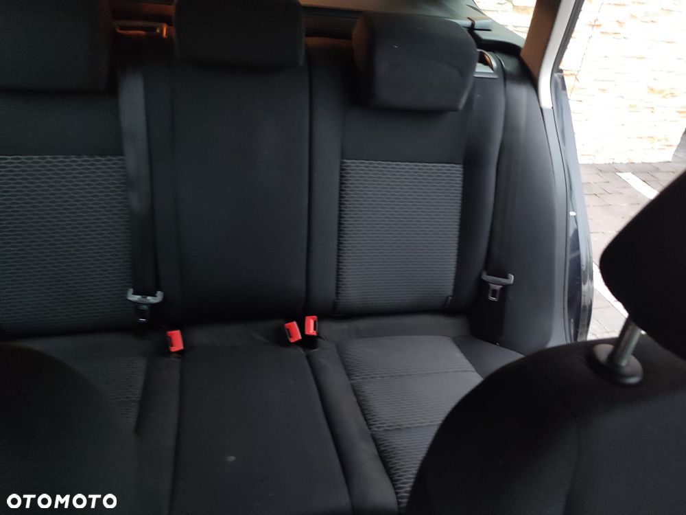 Volkswagen Golf 1.6 TDI Trendline - 7