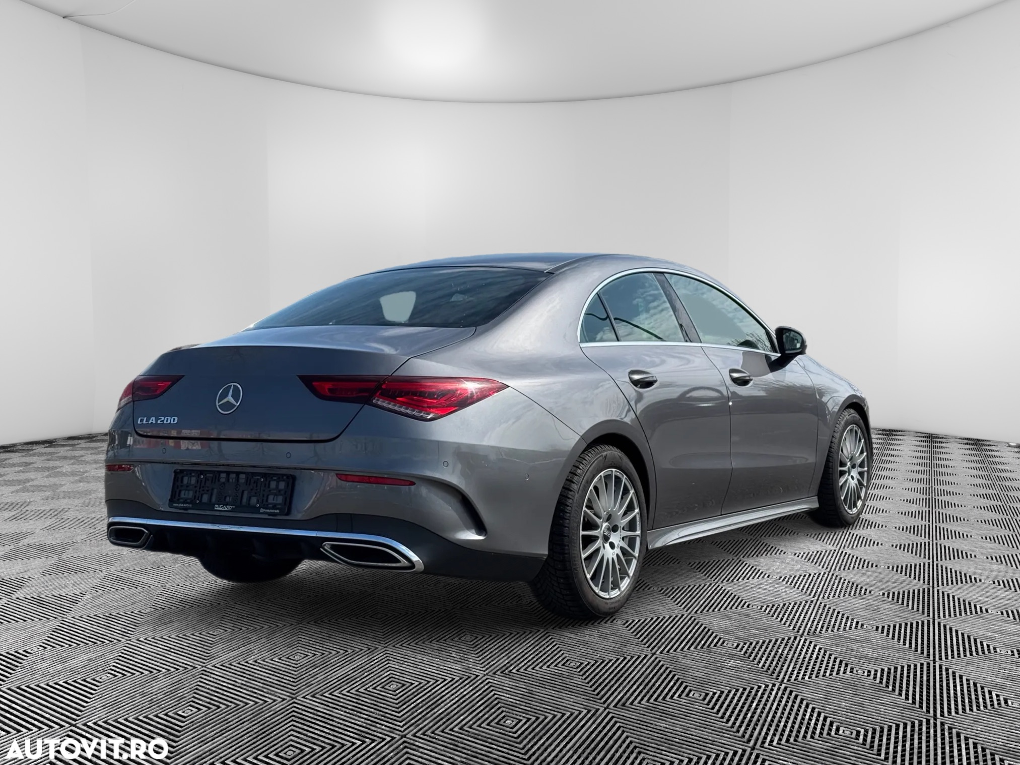 Mercedes-Benz CLA 200 4Matic 8G-DCT AMG Line - 6