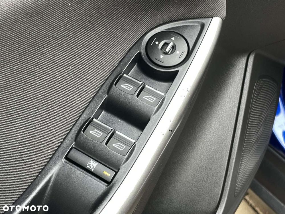 Ford Focus - 28