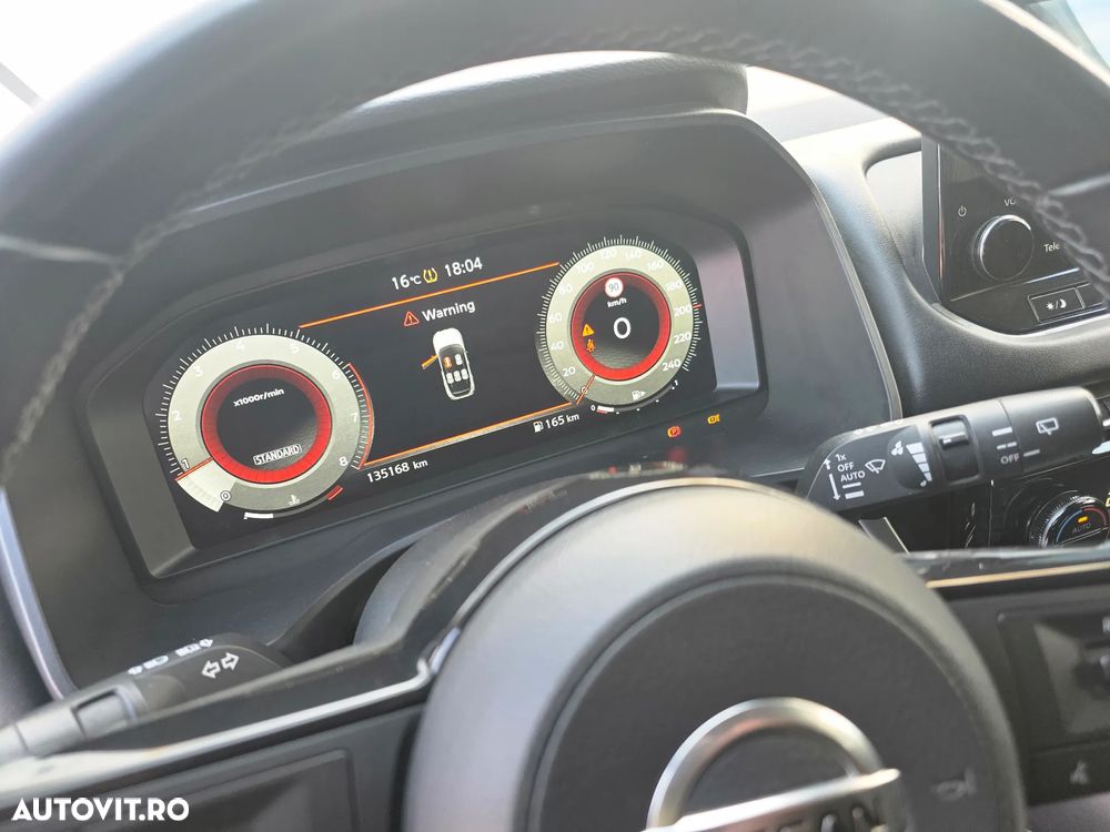 Nissan Qashqai 1.3 DIG-T N-CONNECTA - 8