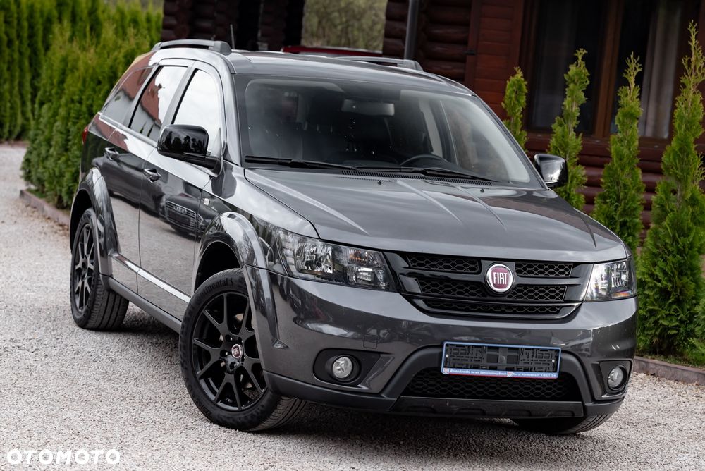 Fiat Freemont 2.0 Multijet 16V DPF Automatik Allrad Black Code - 4