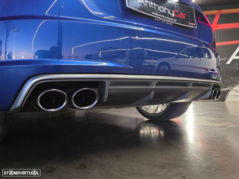 Audi TTS Coupé 2.0 TFSi quattro S Tronic - 39