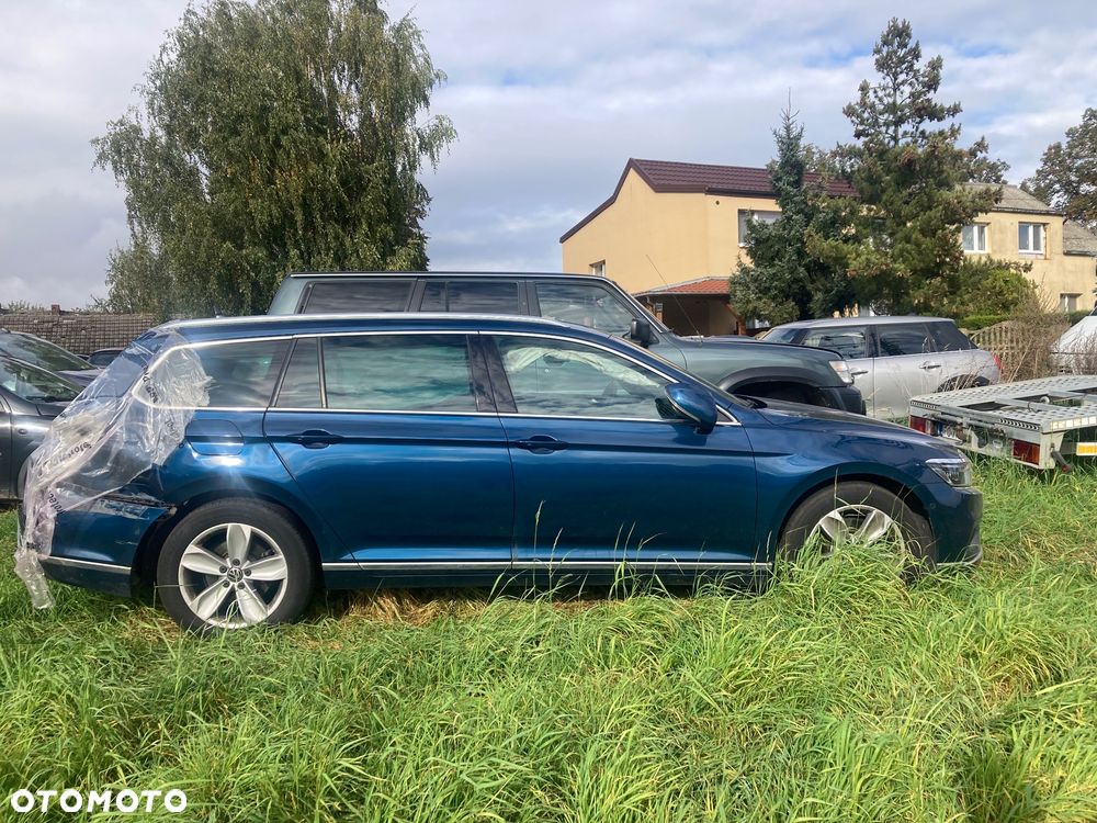 Volkswagen Passat 2.0 TSI Elegance DSG - 17