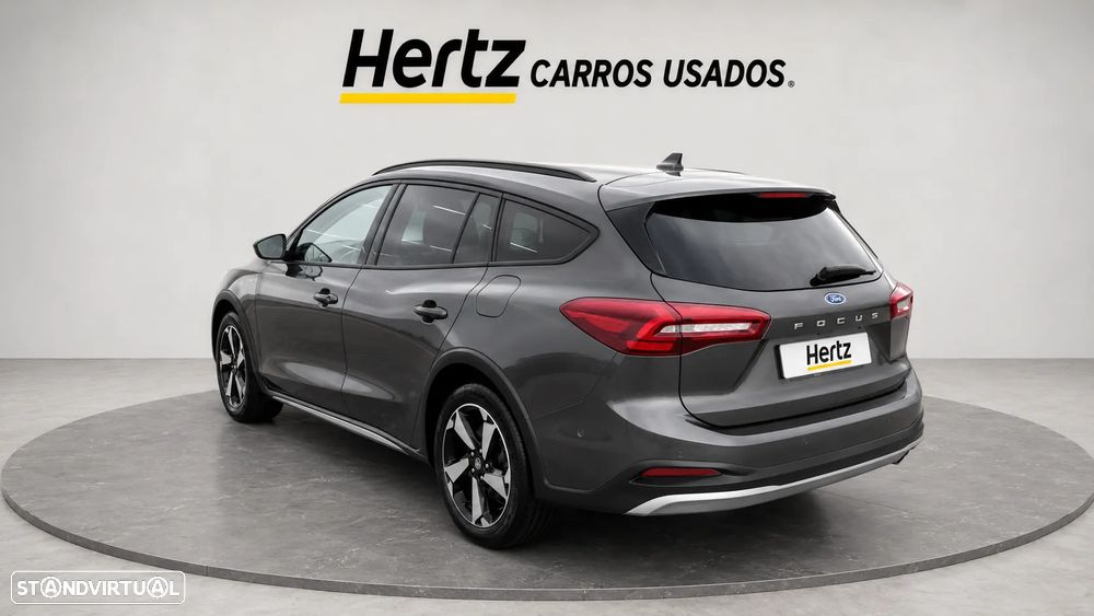 Ford Focus SW 1.0 EcoBoost MHEV ST-Line X Aut. - 4