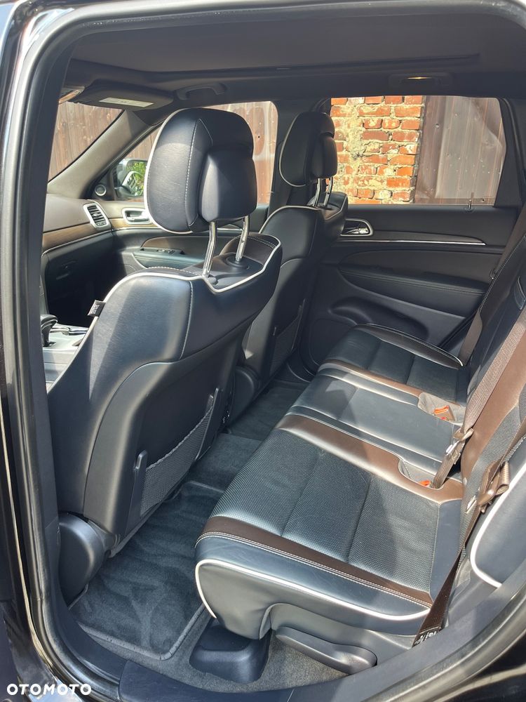 Jeep Grand Cherokee - 10