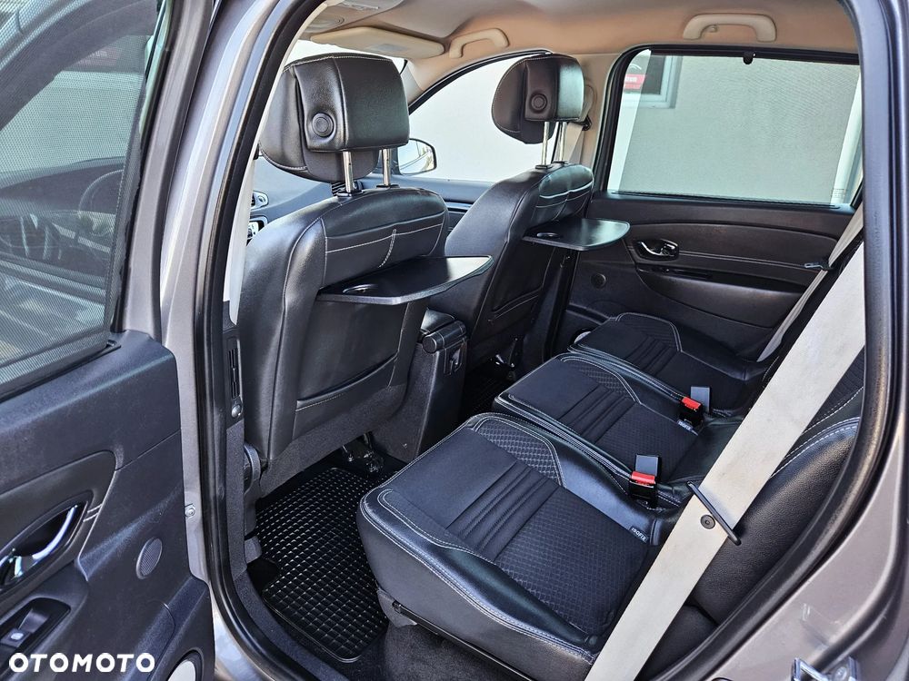 Renault Scenic Energy TCe 130 S&S Bose Edition - 14