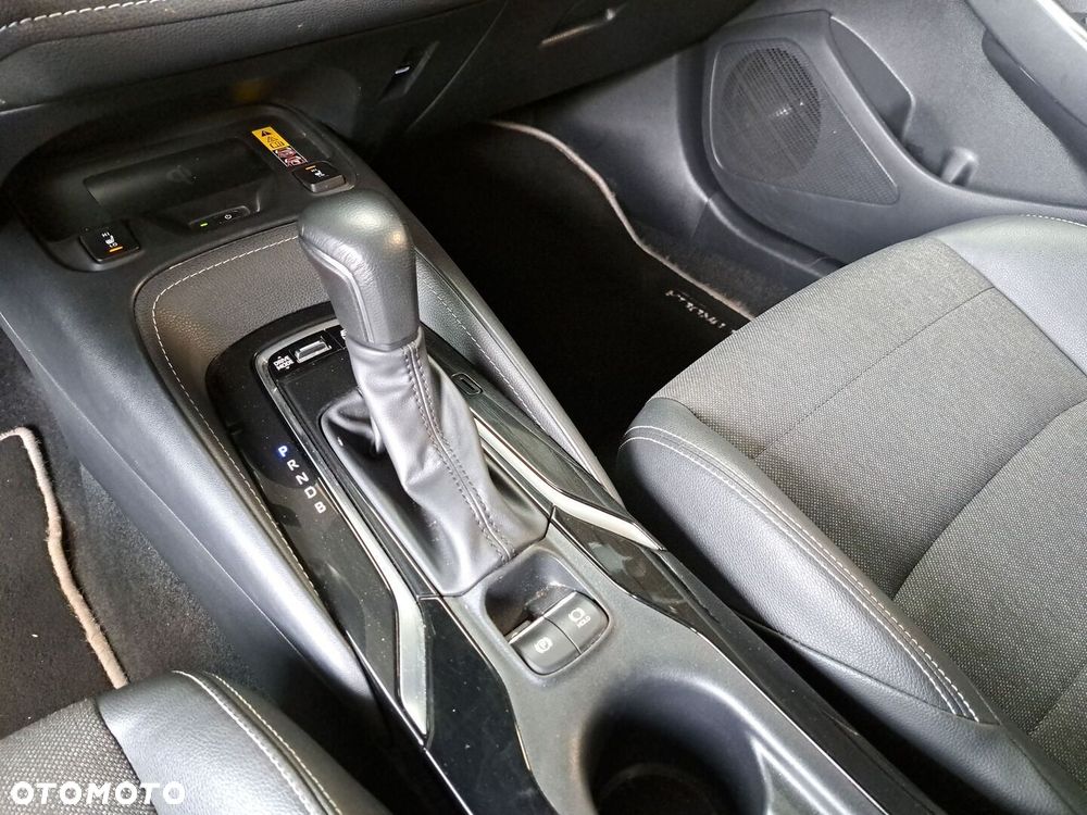 Toyota Corolla 1.8 Hybrid Style - 27