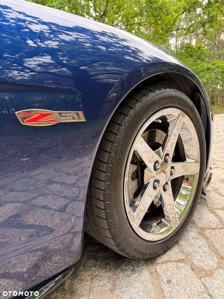 Chevrolet Corvette 6.0 V8 - 12