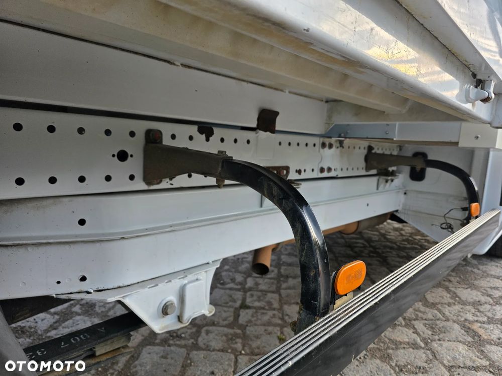 Mercedes-Benz Sprinter - 35