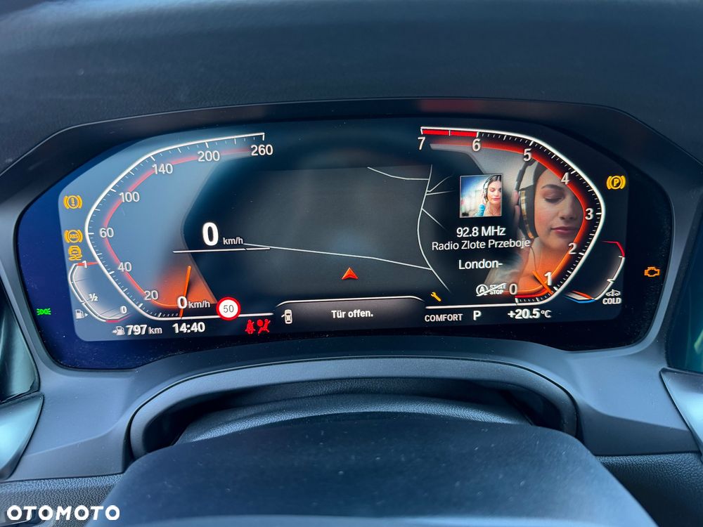 BMW Seria 3 330i Sport Line - 14