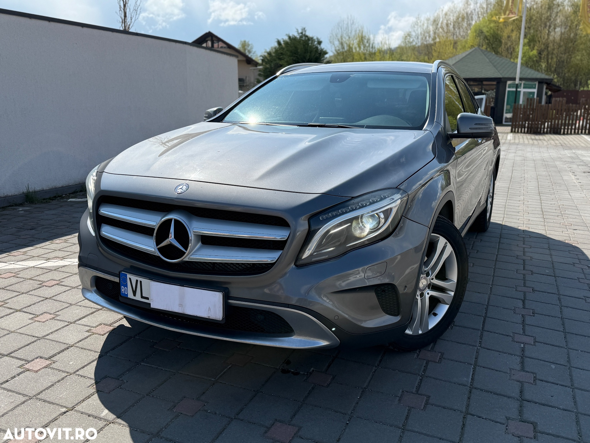 Mercedes-Benz GLA 180 (CDI) d 7G-DCT - 6