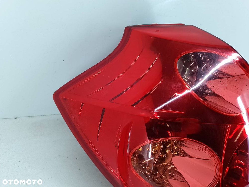 LAMPA TYLNA LEWA KIA CEE'D I 08-223-1928L-R - 2