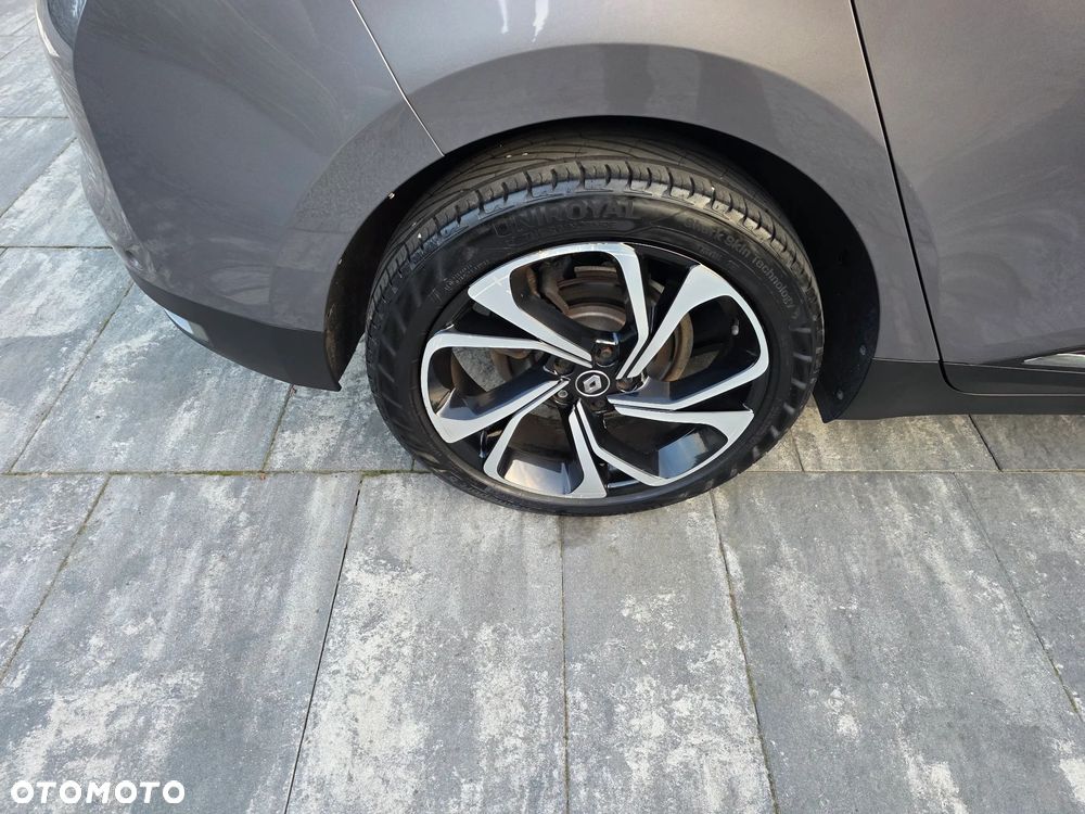 Renault Scenic - 10
