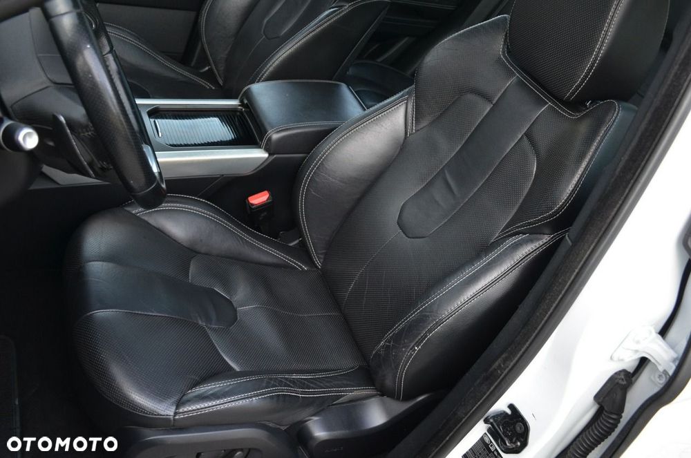 Land Rover Range Rover Evoque - 26