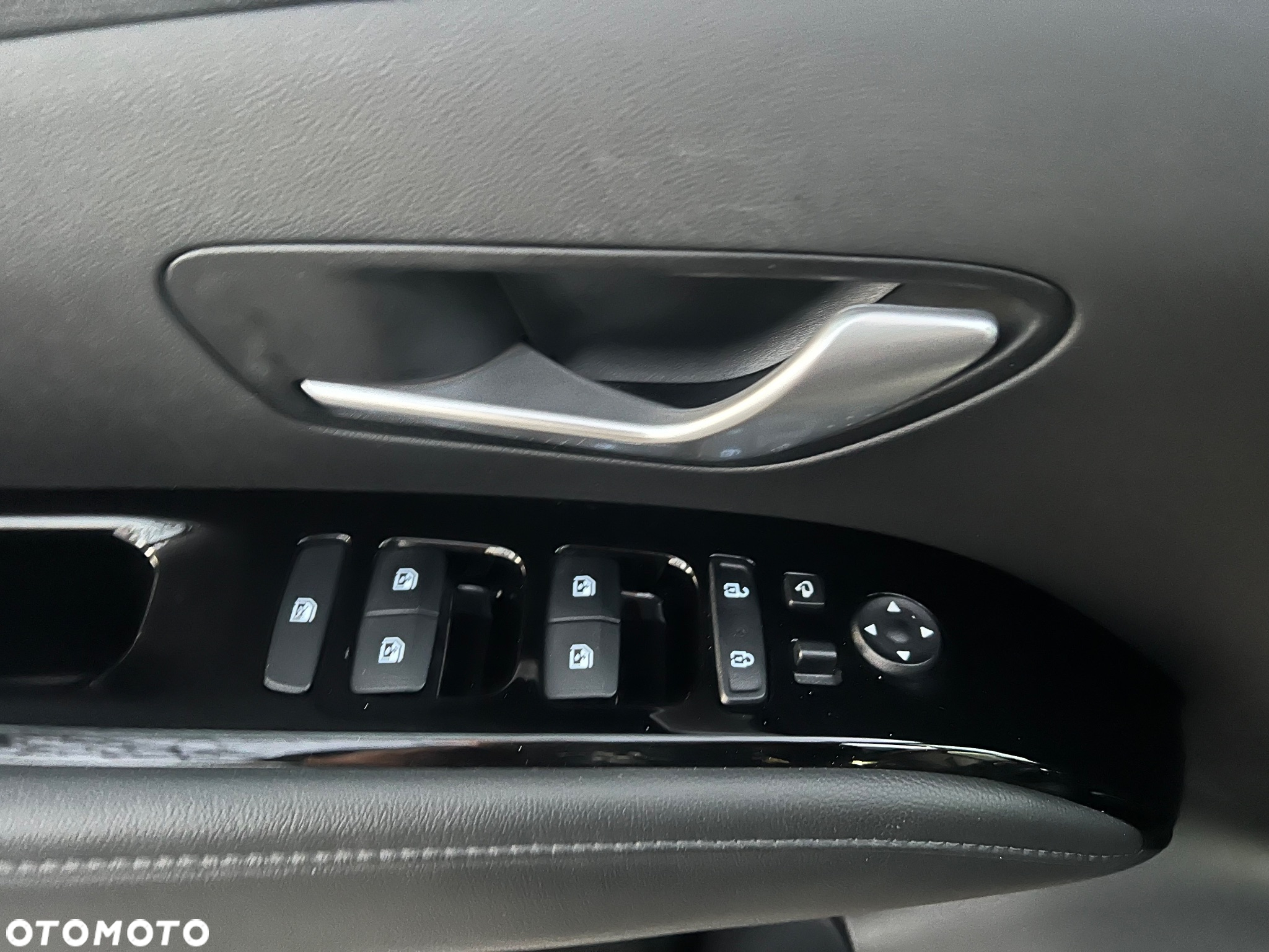 Hyundai Tucson 1.6 T-GDi HEV 2WD Advantage - 21