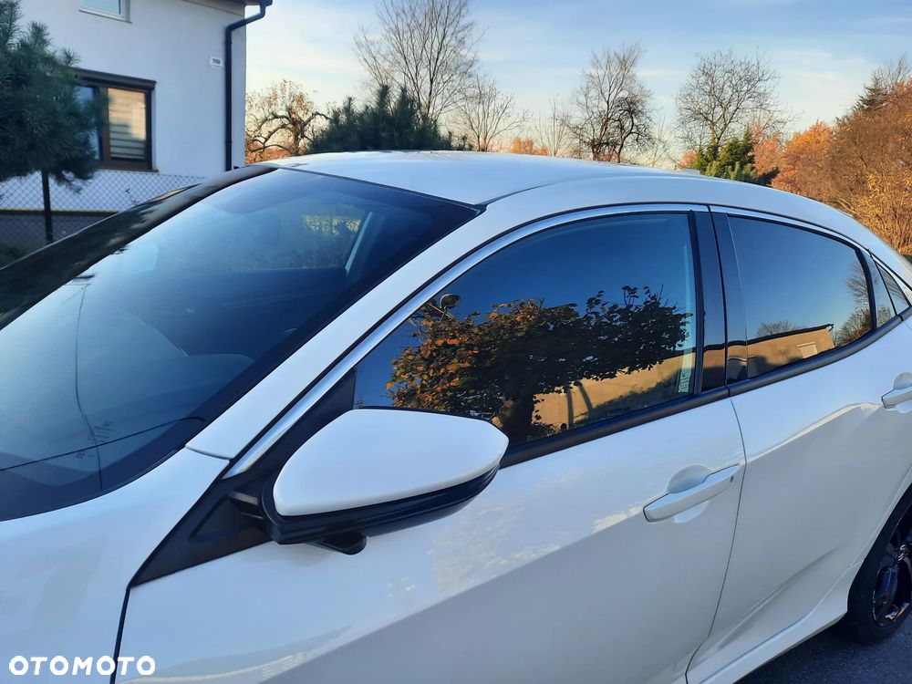 Honda Civic 1.0 i-VTEC Turbo Elegance - 16
