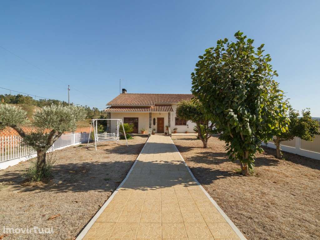 Moradia São Pedro de Tomar - Privacidade a 10min do centro de Tomar - Grande imagem: 2/53