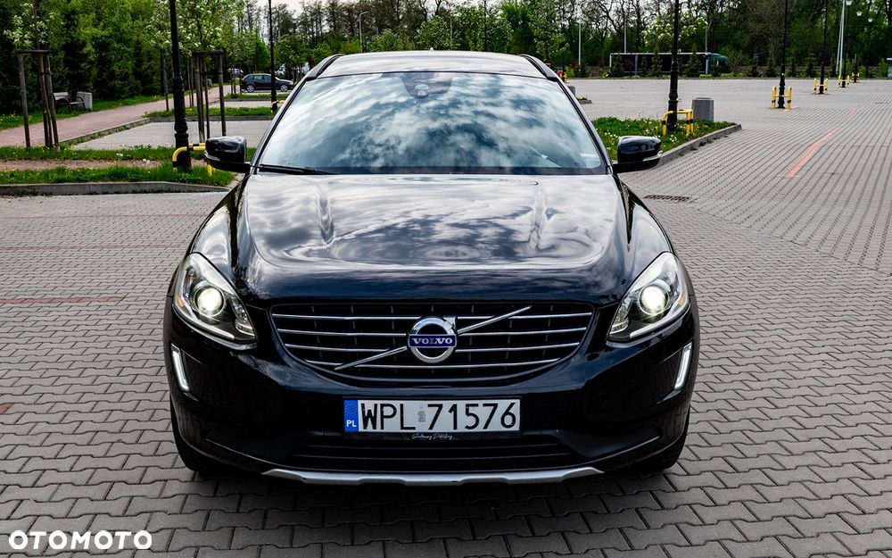 Volvo XC 60 D4 Drive-E Ocean Race - 10