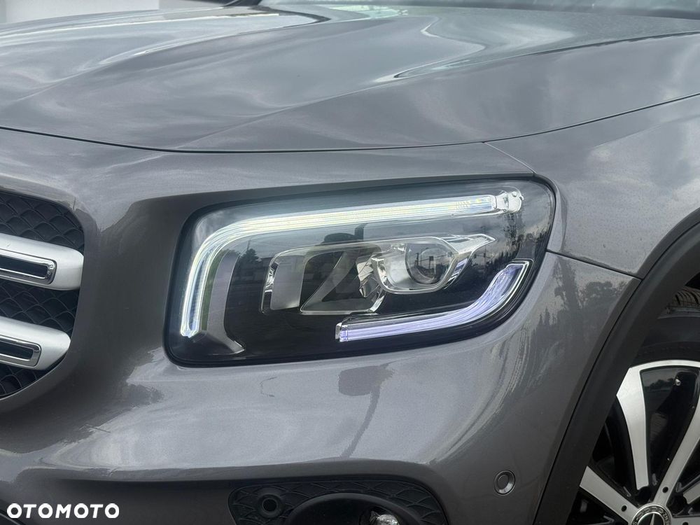 Mercedes-Benz GLB - 6
