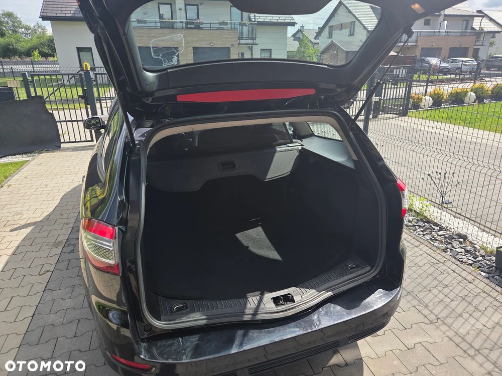Ford Mondeo 1.6 TDCi Titanium - 8