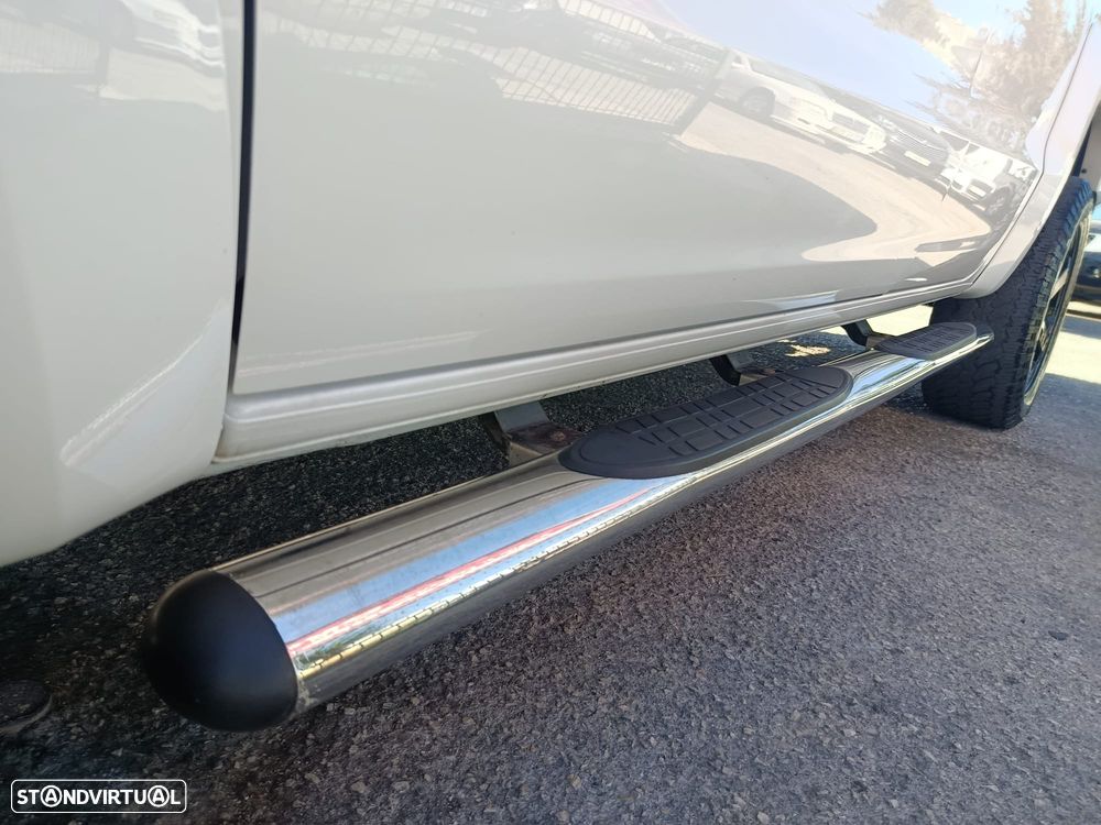 VW Amarok 3.0 TDI CD Aventura 4Motion Aut. - 13